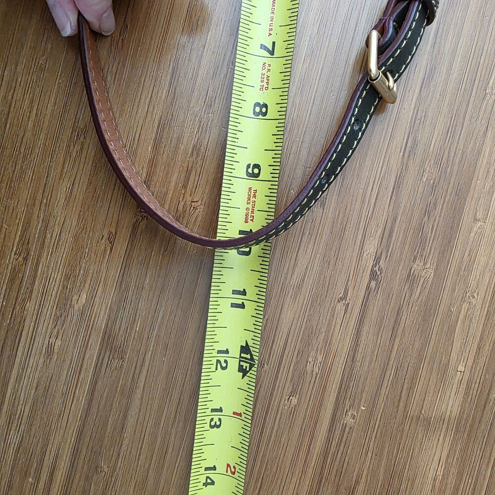 Dooney & Bourke Toggle Crossbody Bag Green Xtra Strap EUC Florentine Leather - Picture 13 of 15